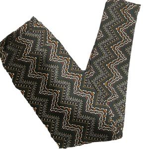 Lularoe Tall and Curvy Zig Zag Leggings